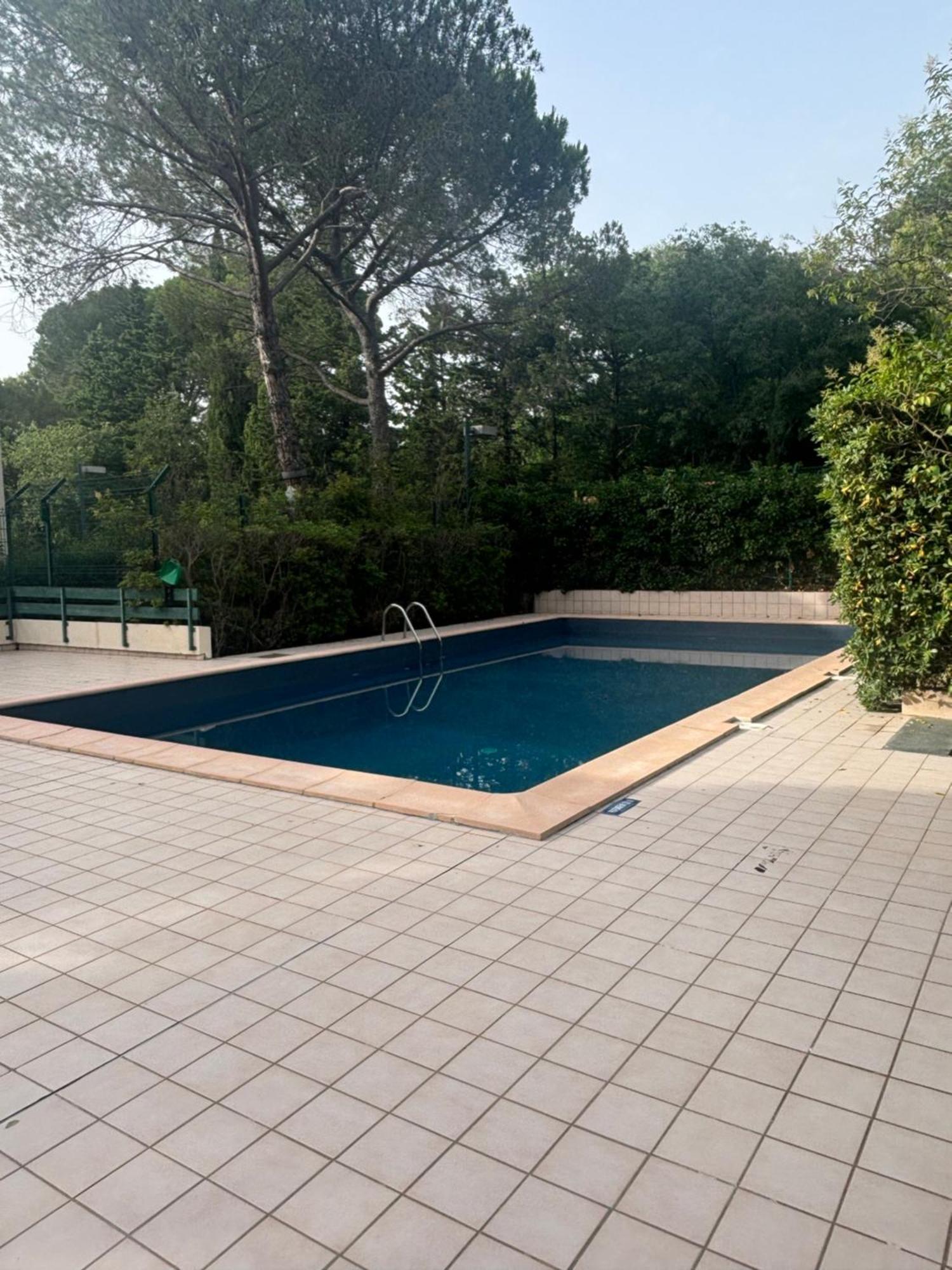 T2 Avec Piscine Apartment Montpellier Exterior photo